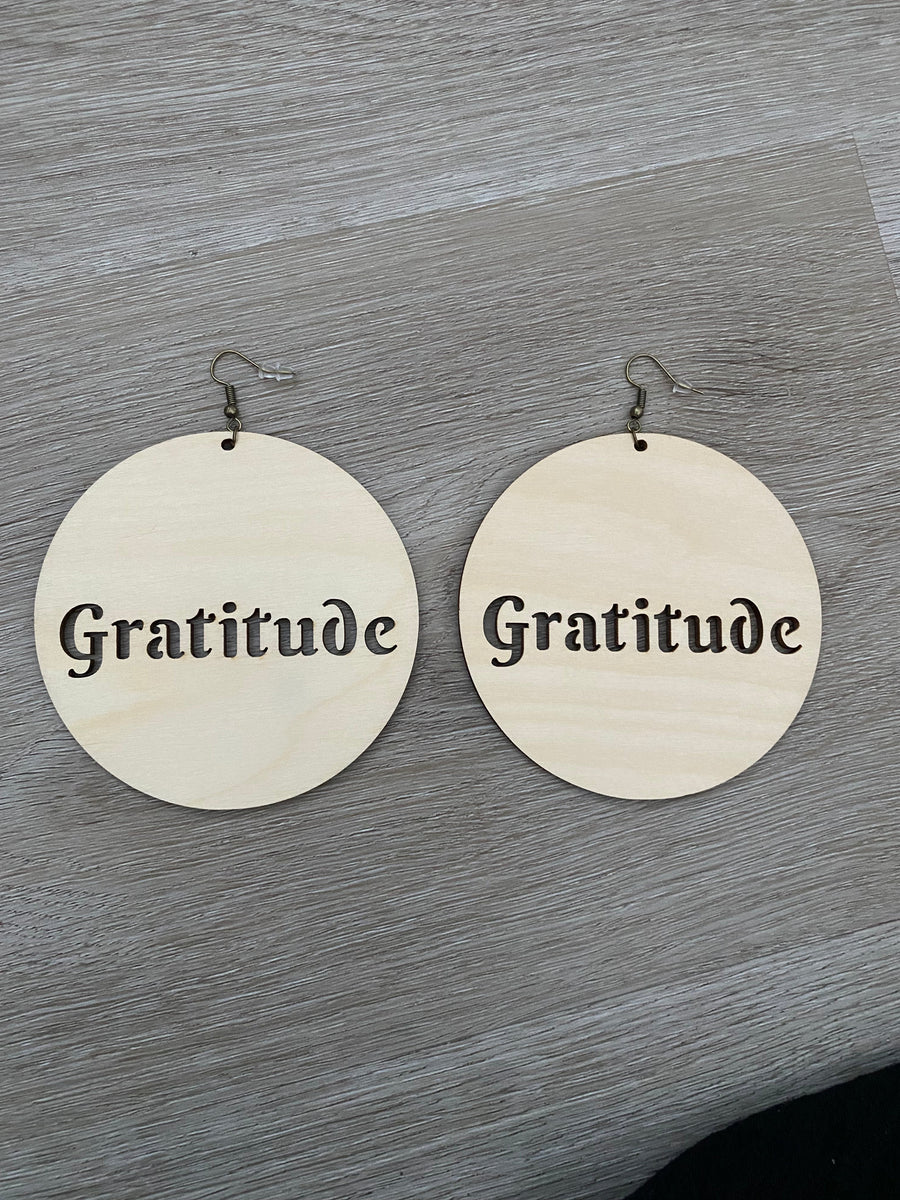 🎁 Affirmation Adornments Earrings (100% off)