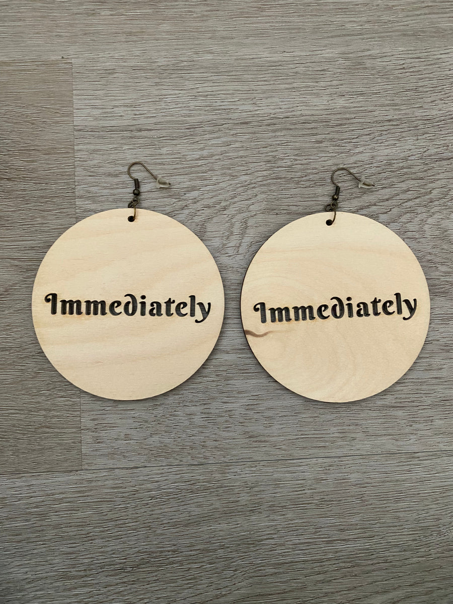 🎁 Affirmation Adornments Earrings (100% off)